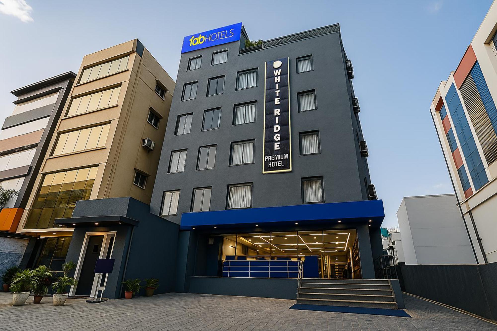 Fabhotel White Ridge - Kondapur Kondapur  Esterno foto